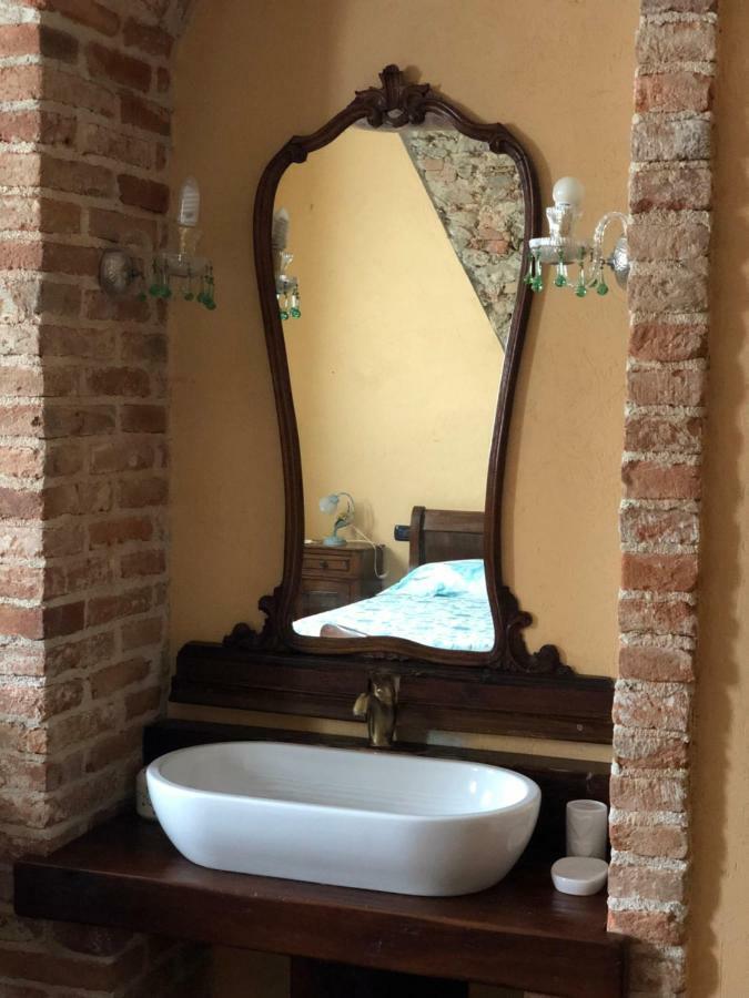 Il Baco Da Seta Villa Manta ภายนอก รูปภาพ